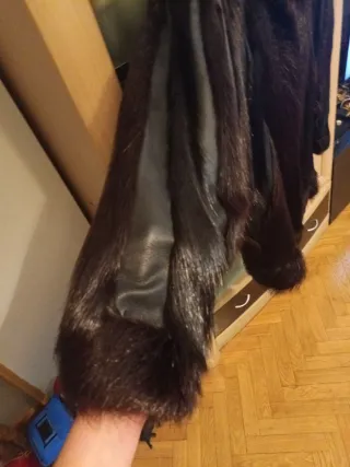 Chaquetón de cuero con pelo