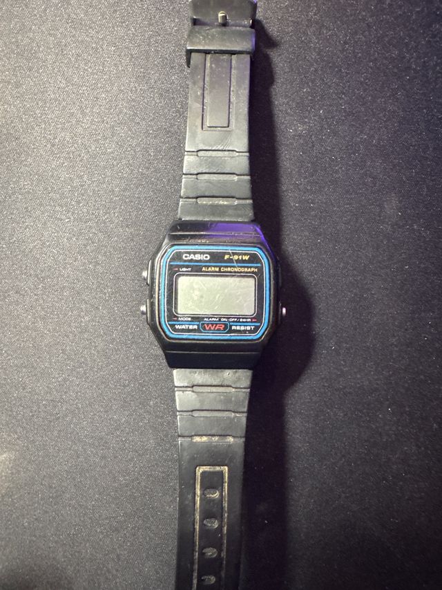 Reloj Casio F-91W Negro