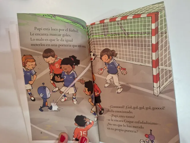 Pupi quiere ser futbolista (El Barco De Vapor)