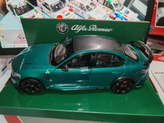 Alfa Romeo Giulia GTAm scala 1.18 marca Burago