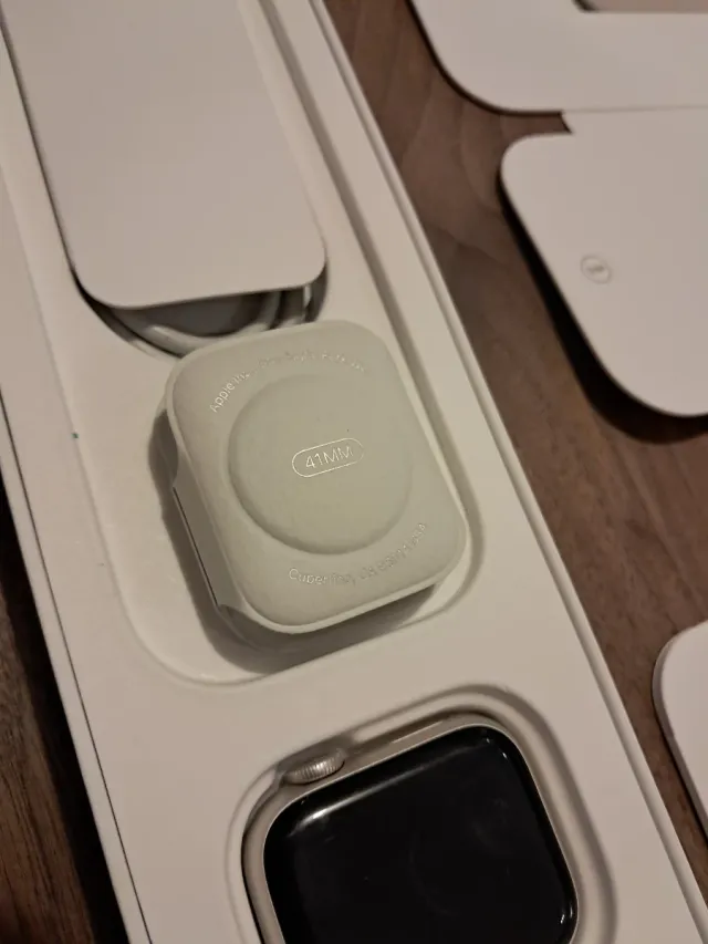 Apple Watch Serie 8 41 mm Argento