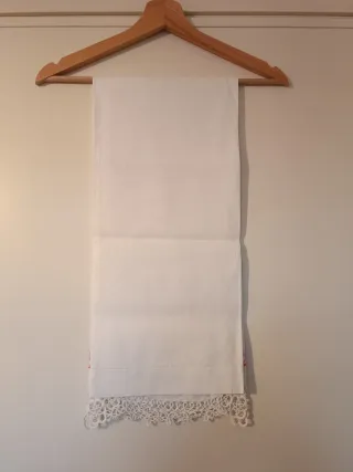 Asciugamano ricamato