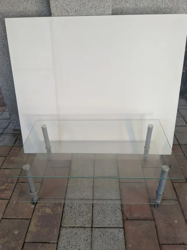 Mesa baja cristal y metal