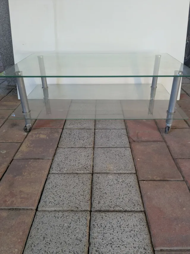 Mesa baja cristal y metal