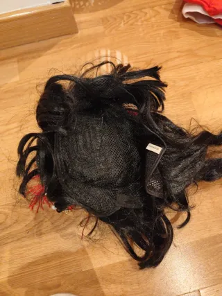 Peluca Geisha Chica Negra con Adornos Rojos