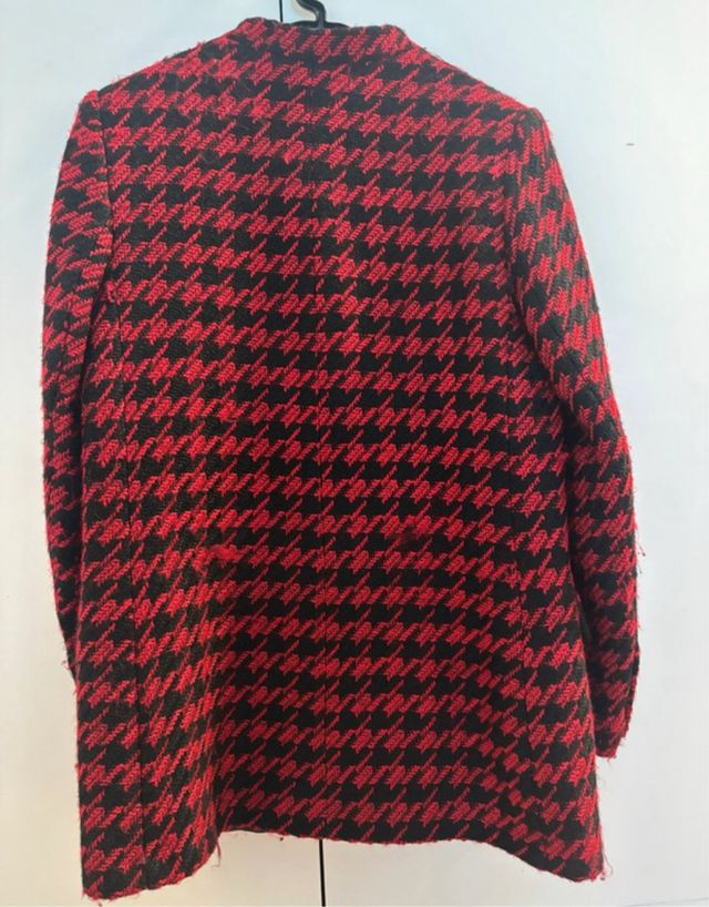 Blazer Zara Doble Botonadura Rojo y Negro