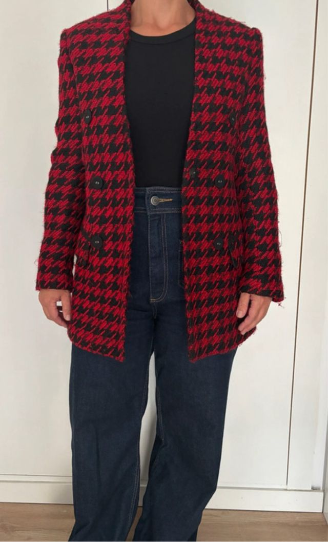Blazer Zara Doble Botonadura Rojo y Negro