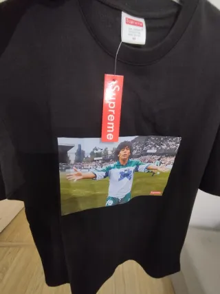 Camiseta Supreme Maradona Talla M