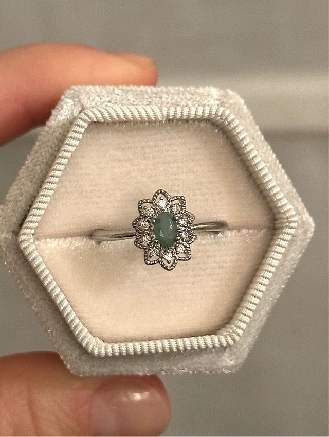 Anello Smeraldo Naturale con zirconi