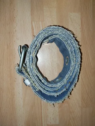 Set cinture con bandiere e scritte