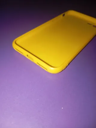 Custodia iPhone 6/6s/7/8 Gialla