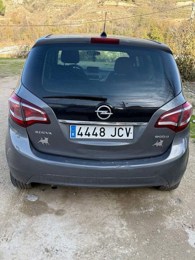 Opel Meriva 2015