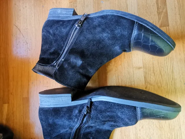 2 pares botas piel negras y burdeos