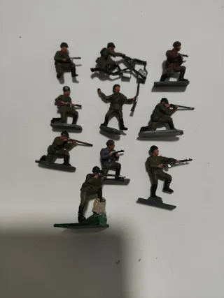 Soldados rusos SGM 11 figuras