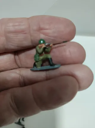 Soldados rusos SGM 11 figuras