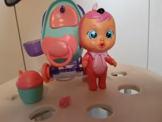 Bebe lloron con carrito.CRYING BABIES MAGIC.