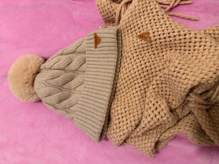 Conjunto gorro y bufanda Privata beige