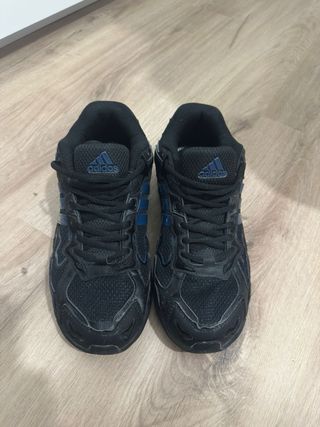 Adidas Response Bad Bunny Zapatillas Negras y Azul