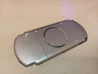 PSP 3000 Mystic Silver