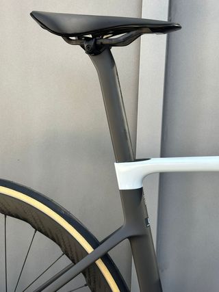 SCOTT ADDICT RC PRO HAMMERHEAD EDITION by RRBIKERS