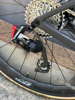 SCOTT ADDICT RC PRO HAMMERHEAD EDITION by RRBIKERS