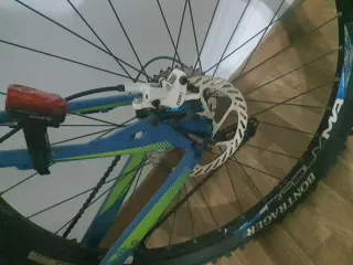 Bicicleta Cube Ltd 29