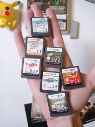 Nintendo DS Lite Plateada + Juegos y Accesorios