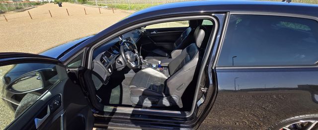 Volkswagen Golf GTD 2.0 TDI 184CV DSG BMT