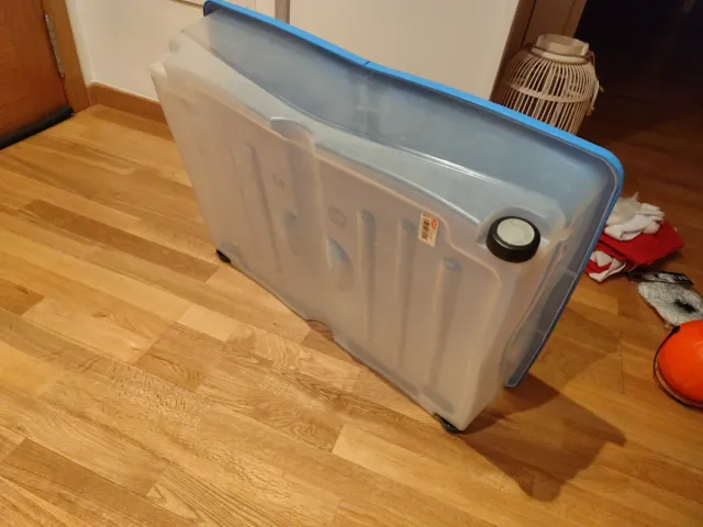 Caja de almacenamiento azul