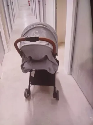 Carro de paseo Jane gris y marrón
