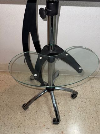 Atril para música con ruedas y cristal