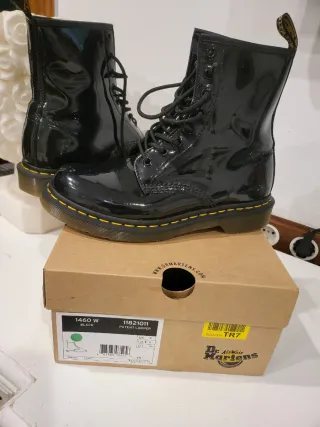 Botas Dr. Martens charol negras