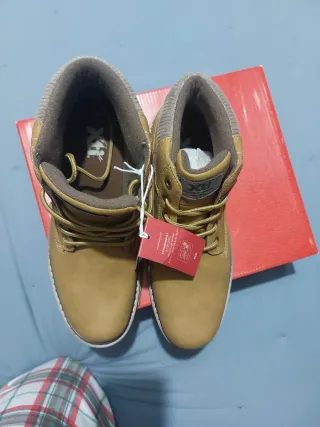 Botas de hombre color beige/marrón