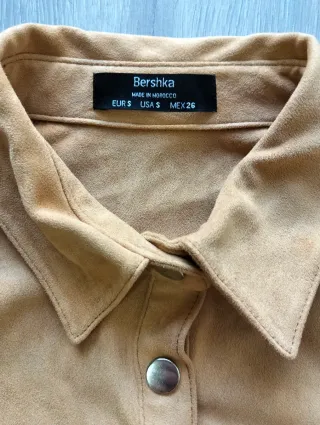 Vestido Bershka marrón cinturón S