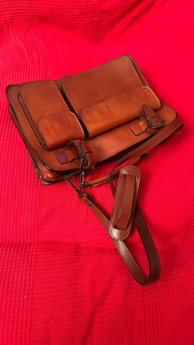 Borsa tracolla in cuoio 2 scomparti 3 tasche