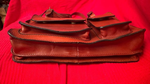 Borsa tracolla in cuoio 2 scomparti 3 tasche