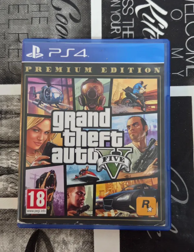 Grand Theft Auto V PS4 Premium Edition