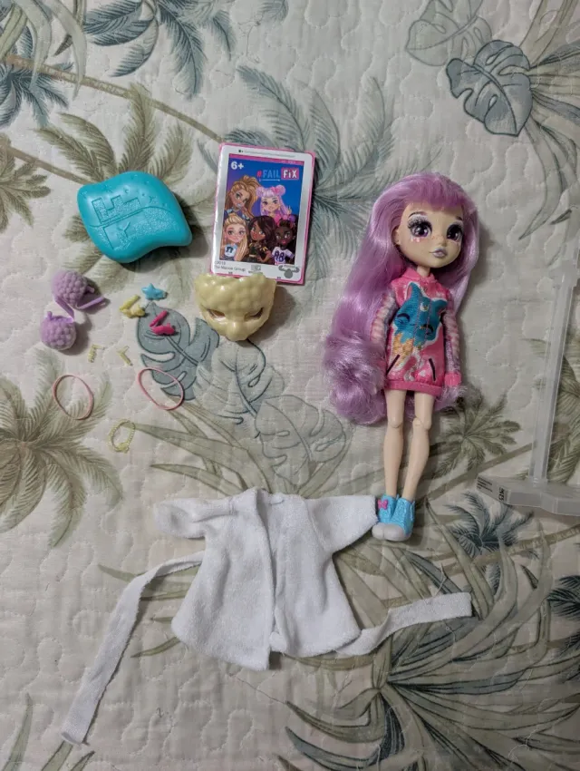 Muñeca Fail Fix Completa Accesorios