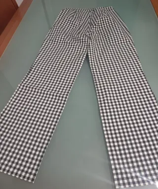 Pantalón cuadros vichy blanco y negro