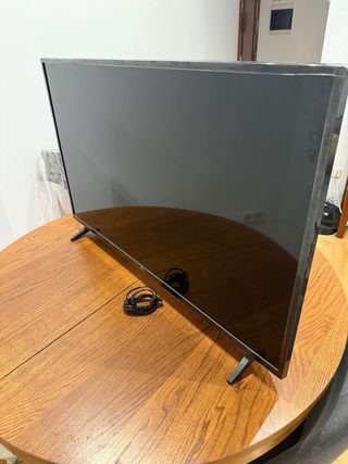 TV LG 43” 4K UHD Smart TV UP75003LF