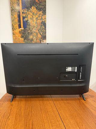 TV LG 43” 4K UHD Smart TV UP75003LF