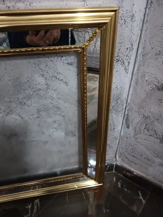 Marco veneziano dorato 87x68 cm con cristallo