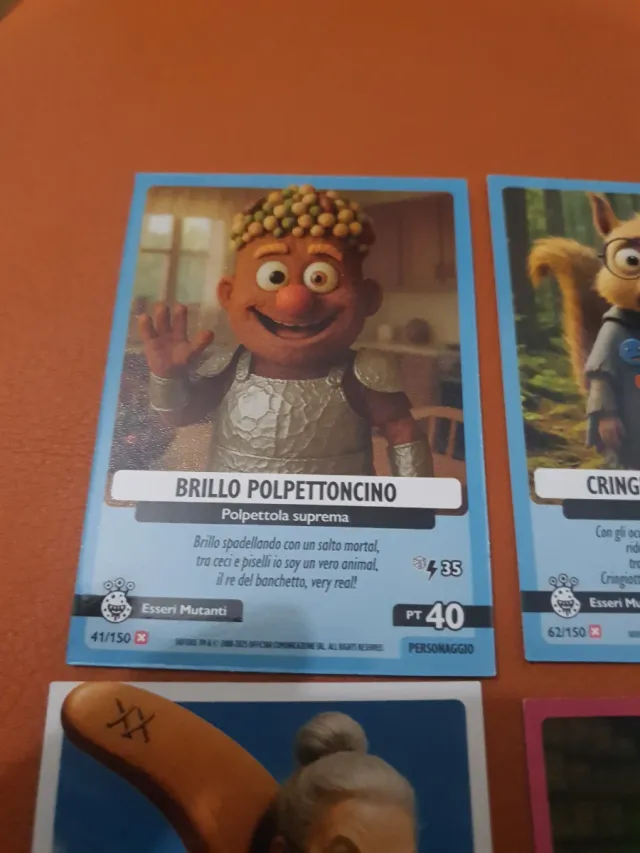 Coleta de Cartas de Personagens de Desenhos Animados