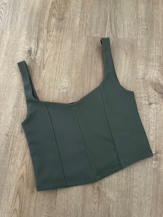 Top verde Stradivarius