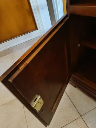 Mueble recibidor de madera