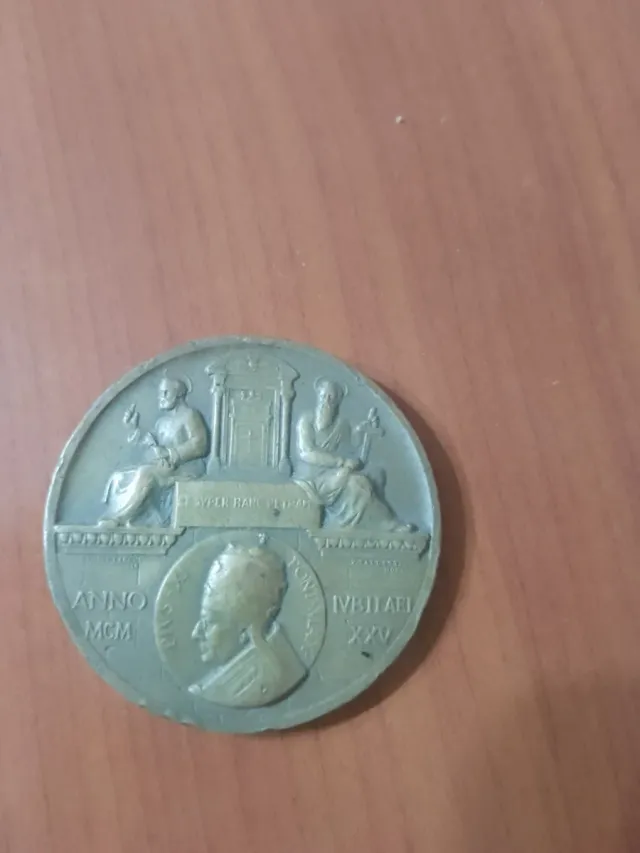 Medaglia papale in bronzo