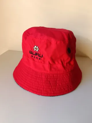 Cappello rosso, Guru Gang