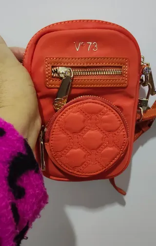 Borsa V73 Arancione con Dettagli Oro