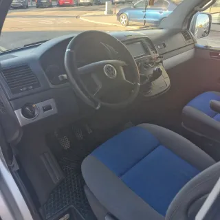 Volkswagen Transporter T5 2003