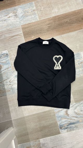 Sudadera Ami Paris Negra con Corazón